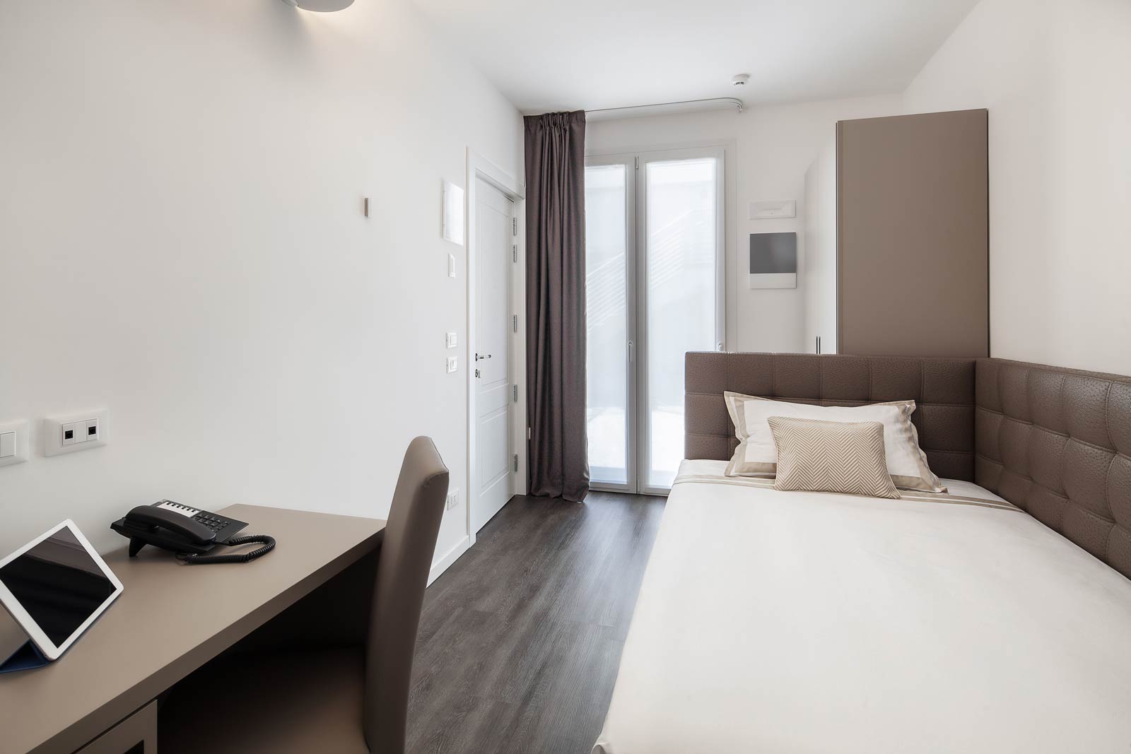Single Room Hotel in Milan Central Station